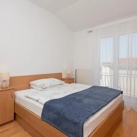 Beautiful In With Wi-fi Apartment *